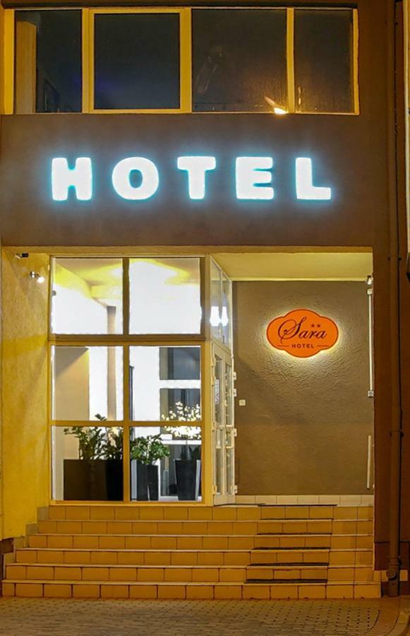 Hotel Sara Koło Dış mekan fotoğraf